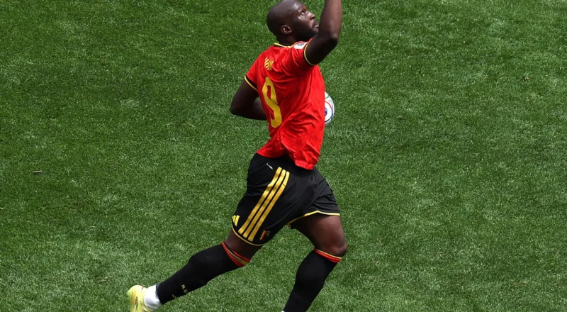 Lukaku makes instant impact to force own goal to rescue draw for Belgium against Egypt