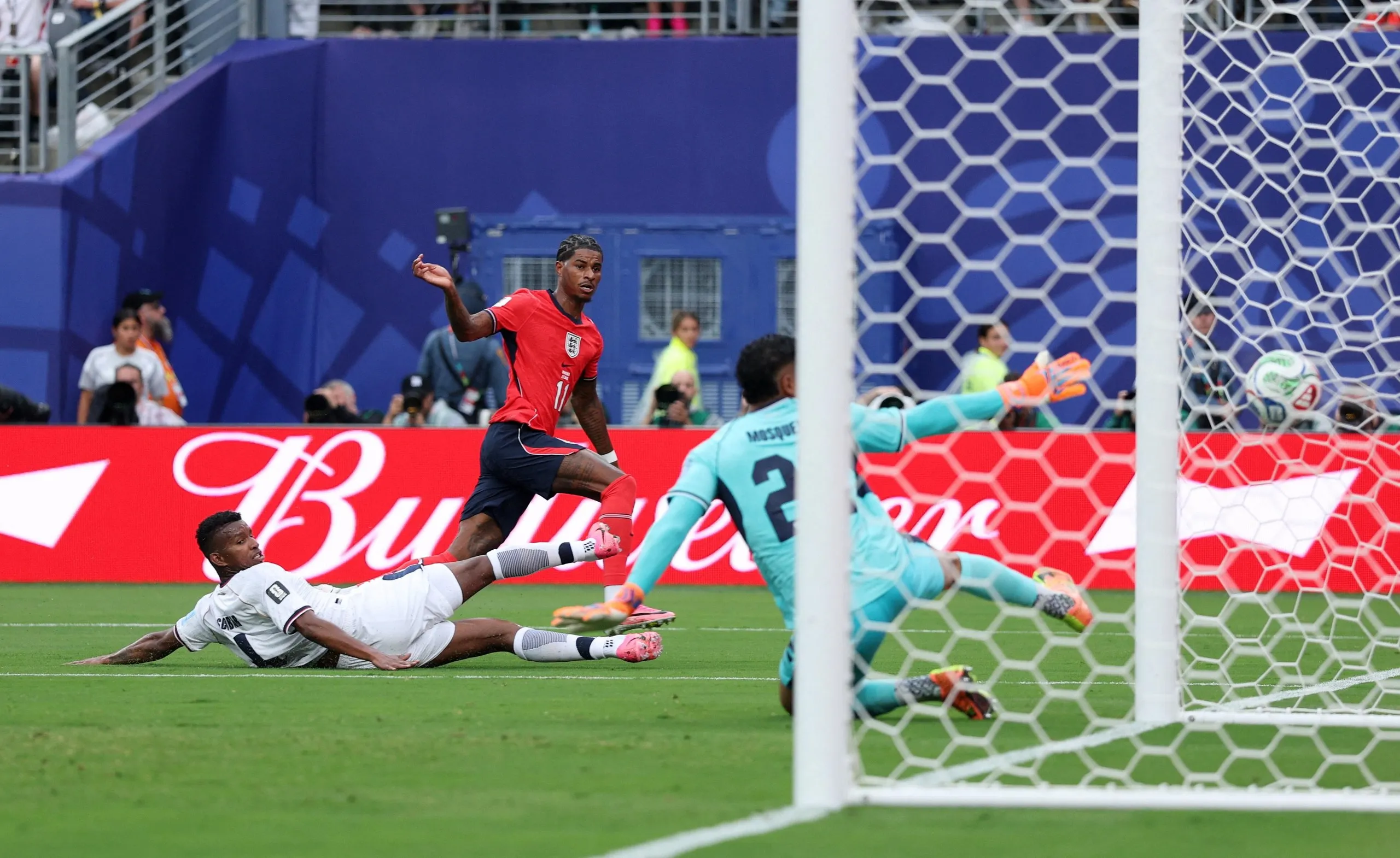 Marcus Rashford shoots into the side-netting