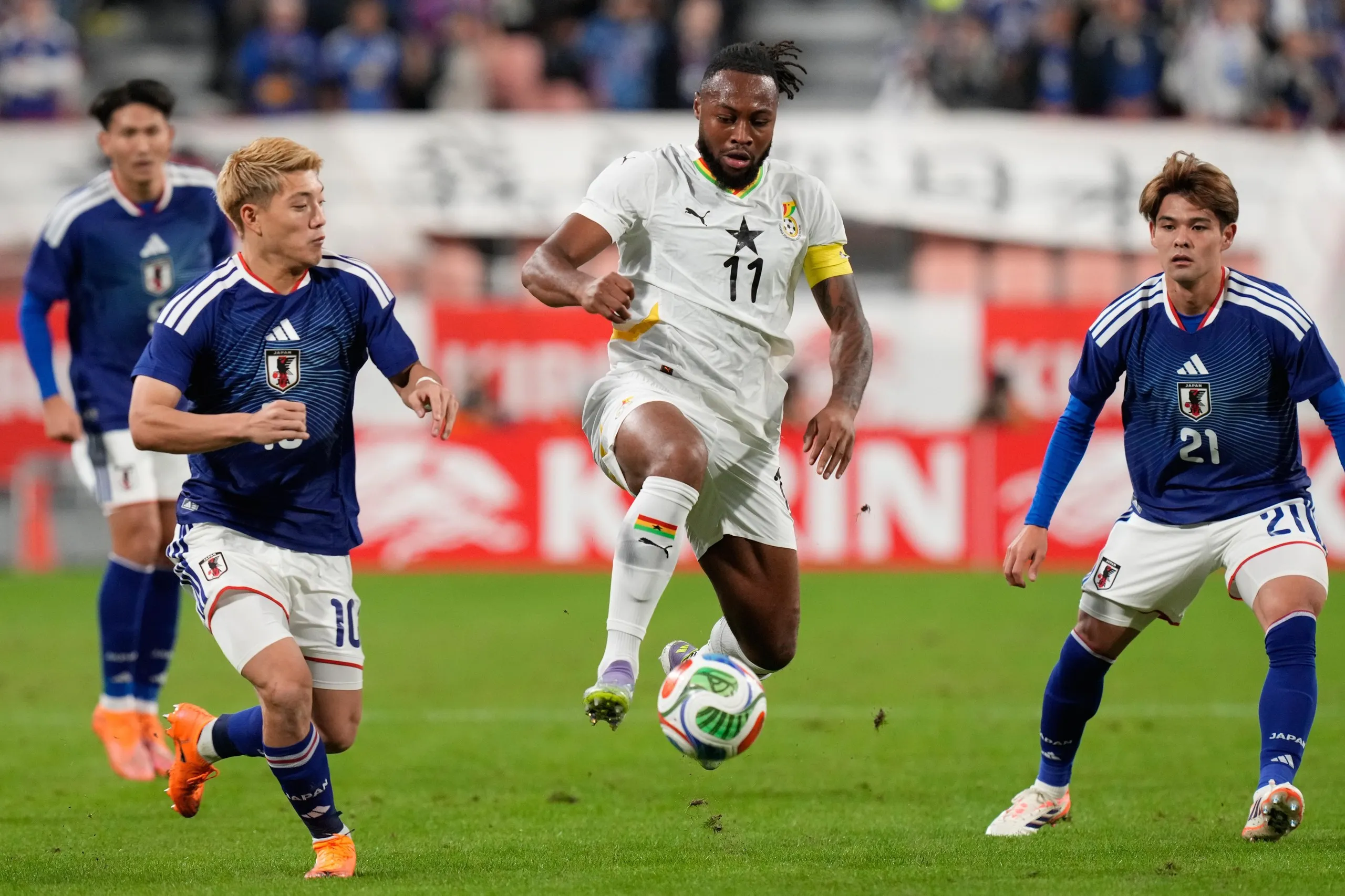 Antoine Semenyo controls the ball against Japan.