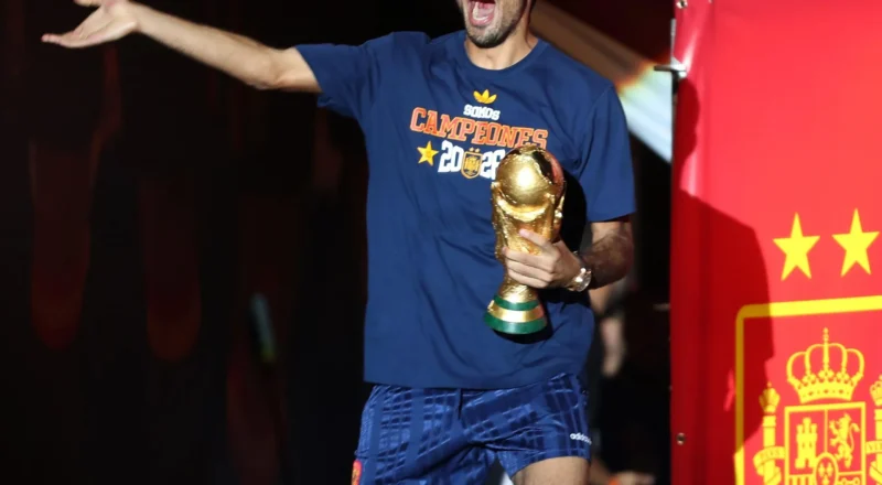 World Cup, Ballon d’Or, Champions League, Euros … has Rodri completed football? | The Knowledge